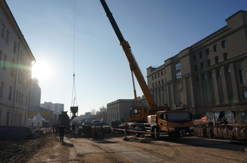 В Самаре 27 ноября завершилась проходка перегонных тоннелей на станции метро "Театральная"