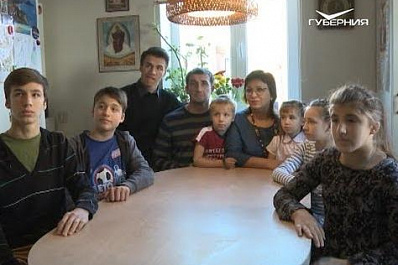 Многодетные родители из Самары рассказали, как соцпособия помогают в воспитании детей