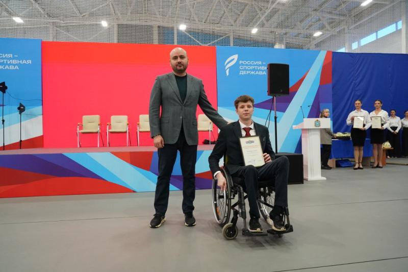 Вячеслав Федорищев встретился с легендарными спортсменами региона, тренерами и молодыми талантами  