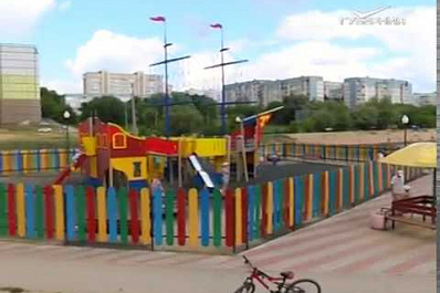 Благодаря СОдействию во дворе дома в Новокуйбышевске появился тренажёрный комплекс