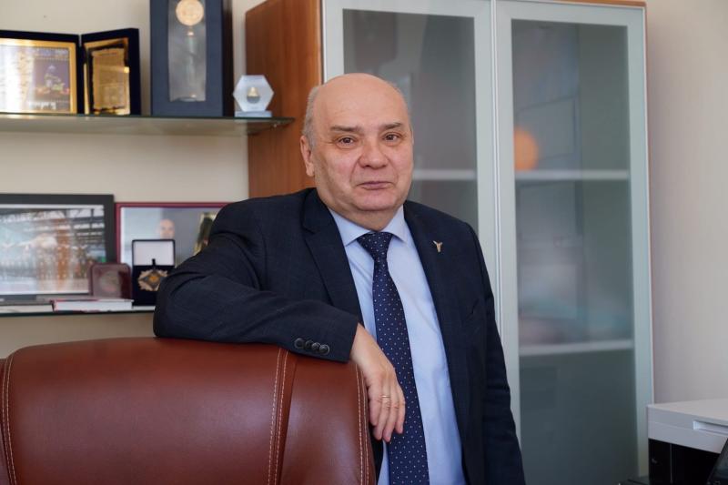 "Это кадровый резерв": Валерий Фомичев - о выпускниках "Школы героев" и их вкладе в развитие региона