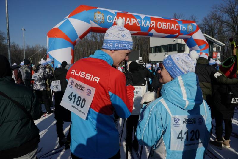 Вячеслав Федорищев поприветствовал участников и гостей "Лыжни России" в Самаре