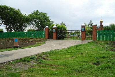 В Пестравском районе благоустраивают территорию сел