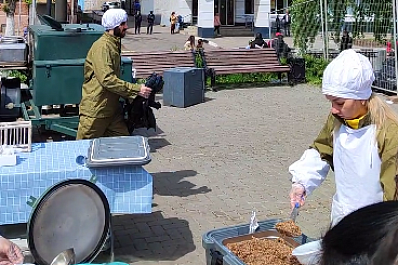 После Парада Победы: прямая трансляция с площади Куйбышева