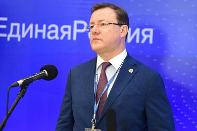 Дмитрий Азаров: "В центре внимания всегда должен быть человек"