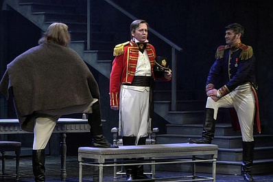 Выпустили в срок: в Самарском драмтеатре состоялась премьера Корсиканки