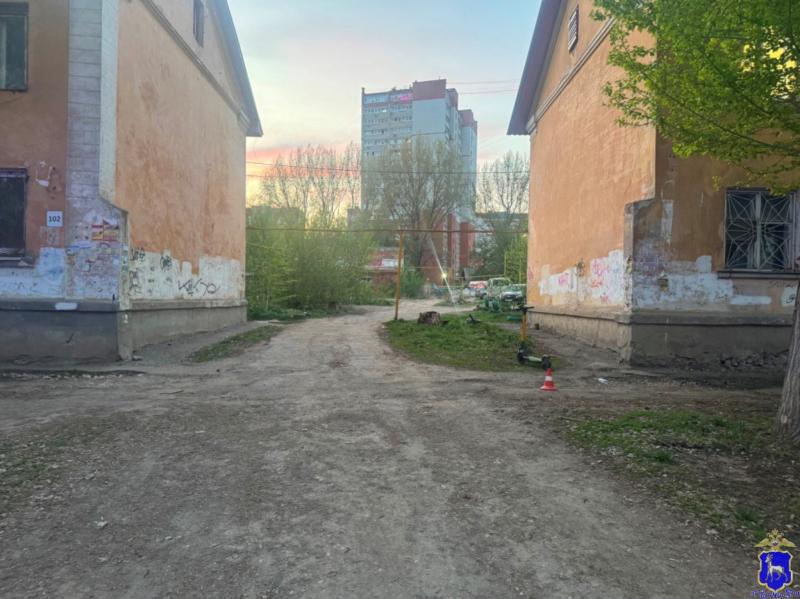 В Самаре парень на самокате отправил пешехода в больницу