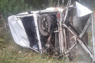 Под Сызранью в перевернувшейся "Ниве" погиб мужчина