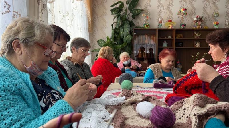 Теплый подарок – от всего сердца: жители Сергиевского района стали участниками всероссийской акции "Тепло для героя"