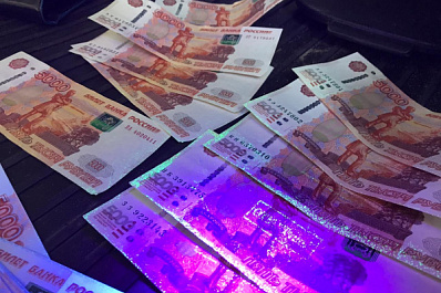 В Самаре за взятку задержали замначальника судебных приставов Октябрьского района