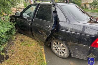 В Самаре женщина пострадала в аварии с "Калиной" и "Приорой"