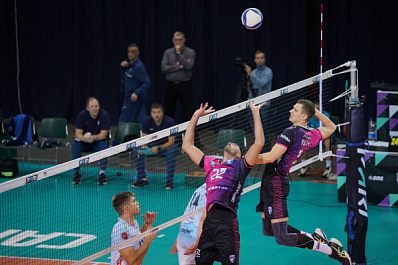  Волейболистам "Новы" пока не удается обыграть соперников