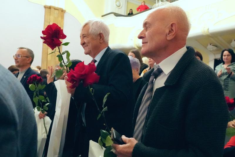 Воспитывают профессионалов: как развиваются колледжи и техникумы в Самарской области