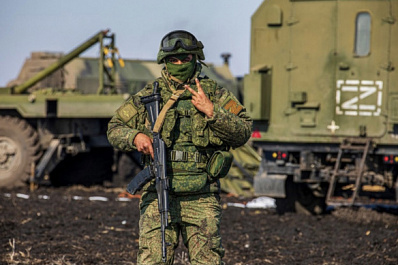 Не щадя себя: российский военный закрыл собой командира от гранатомета националиста