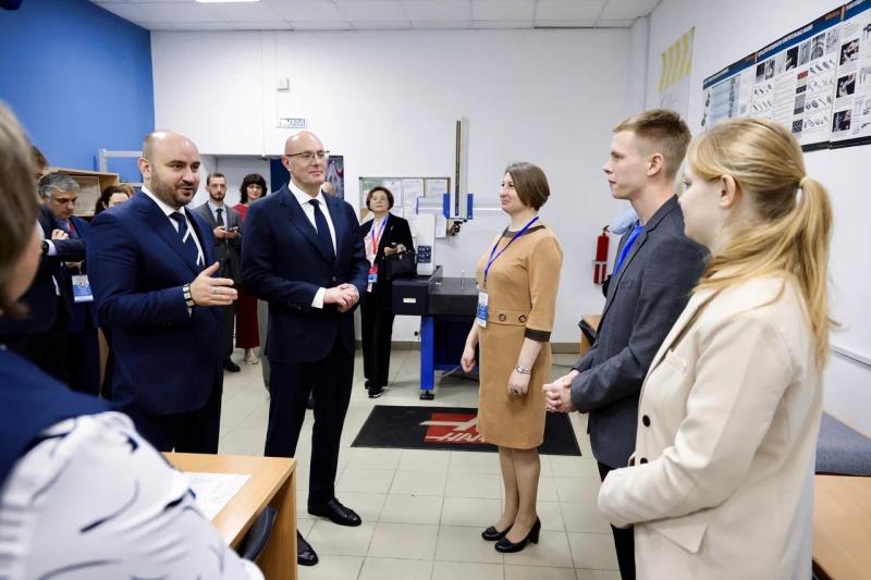 В Самару с рабочим визитом прибыл вице-премьер Дмитрий Чернышенко