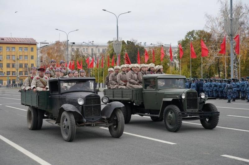 Военно-историческая реконструкция на Волге: как в Самаре пройдет Парад Памяти