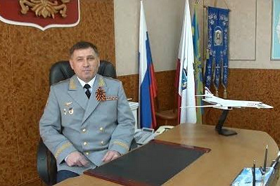 Олег Пчела поздравил жителей Самарской области с Днем Победы