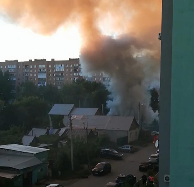 В Самаре на Майской ликвидирован пожар на площади 350 кв. м