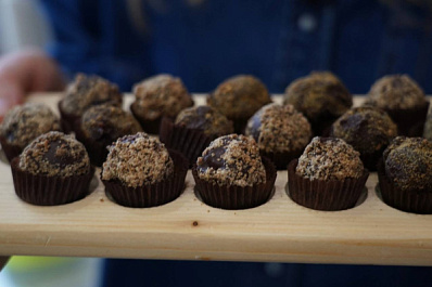 Новогодние подарки предложили сделать одним из инструментов воспитания детей