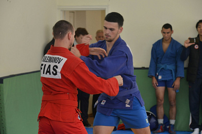 В Самаре в школе №132 открыли новый зал самбо