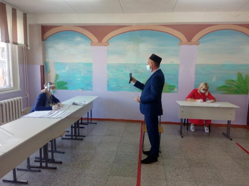 Имам Тольятти проголосовал по поправкам в Конституцию