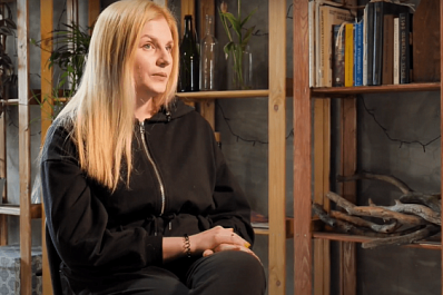 Сомелье из Самары рассказала, сколько хранить вино в холодильнике и почему не от всех напитков окрашивается язык