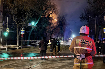 Из-за возгорания электропроводки в больнице Середавина эвакуировали 65 человек