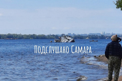 В Самаре у Шестого причала затонуло судно