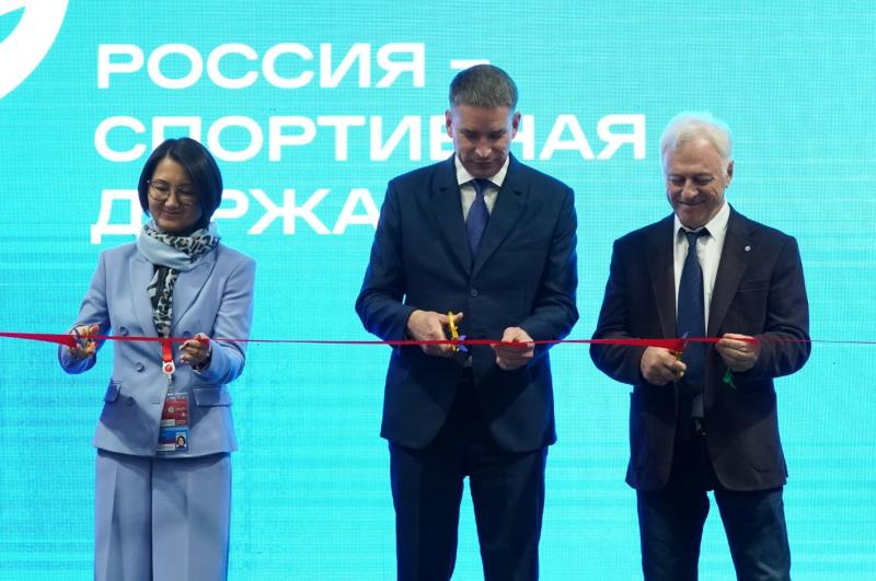 В Тольятти открылся новый теннисный комплекс