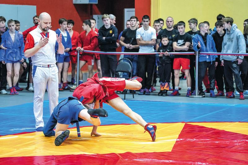 В Самаре проходит всероссийский турнир по самбо памяти Михаила Аношкина