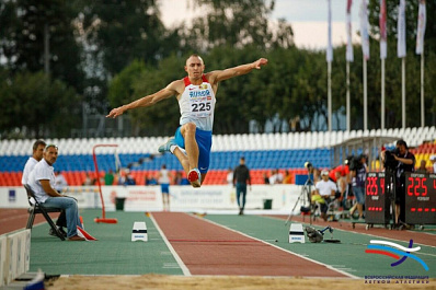 Александр Юрченко прыгнул на медаль