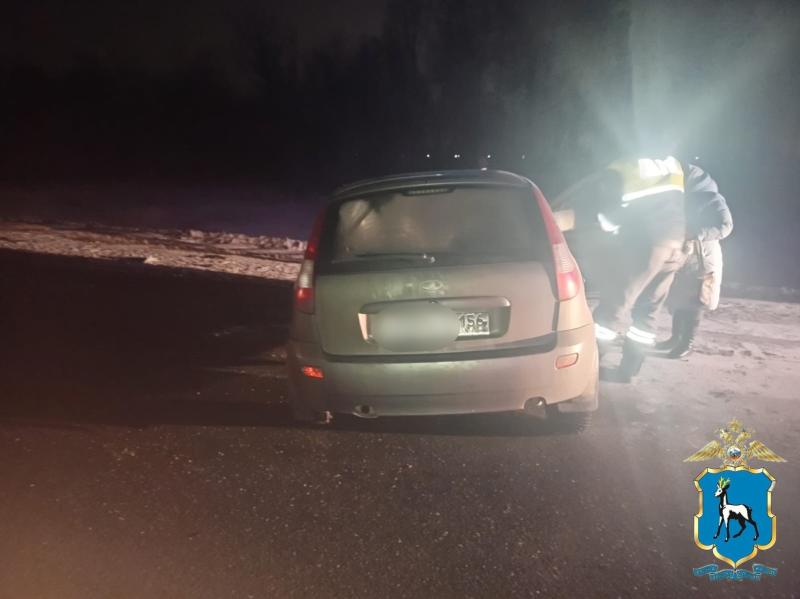 В Самаре у светофора на улице Полтавской столкнулись пять машин