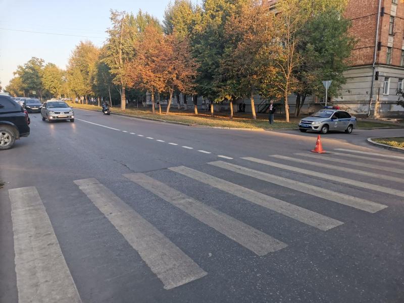 В Самаре на ул. Сергея Лазо мотоциклист сбил двух девочек на пешеходном переходе