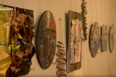 В Самаре открылась выставка художника-эмальера "По направлению к свету"