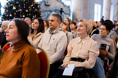В киберполиции рассказали, как избежать обмана при покупке билетов на новогодние спектакли