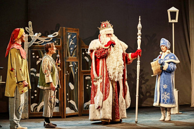 Главный Дед Мороз России встретился с юным самарцами