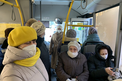 В Самаре увеличили число "масочных" рейдов в общественном транспорте