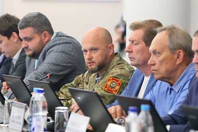 Первые результаты работы и планы на будущее: в гордуме прошло заседание комитета "Самара-450"