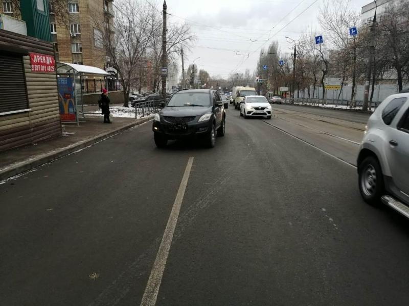 В Самаре сбили девочку-подростка, выходившую из трамвая