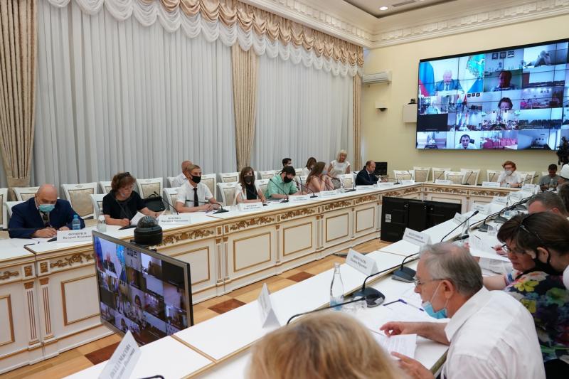 На заседании Общественной палаты Самарской области обсудили подготовку наблюдателей на выборах 2021 года