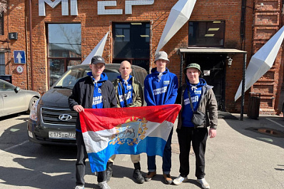 Получение паспортов и занятия со школьниками: самарские волонтеры отправились на помощь жителям новых регионов