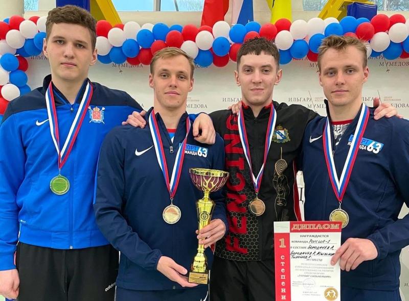 Братья Бородачевы выиграли два всероссийских турнира по фехтованию