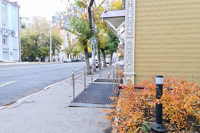 Прокуратура добилась установки пандуса в сызранской поликлинике