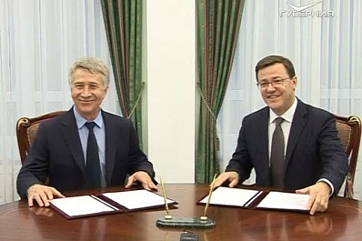 Глава региона Дмитрий Азаров и председатель правления ПАО НОВАТЭК Леонид Михельсон подписали соглашение о сотрудничестве