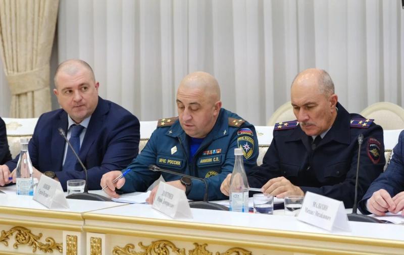 "Народный бюджет", обращения жителей, привлечение инвестиций: Вячеслав Федорищев провел оперативное совещание в Правительстве Самарской области