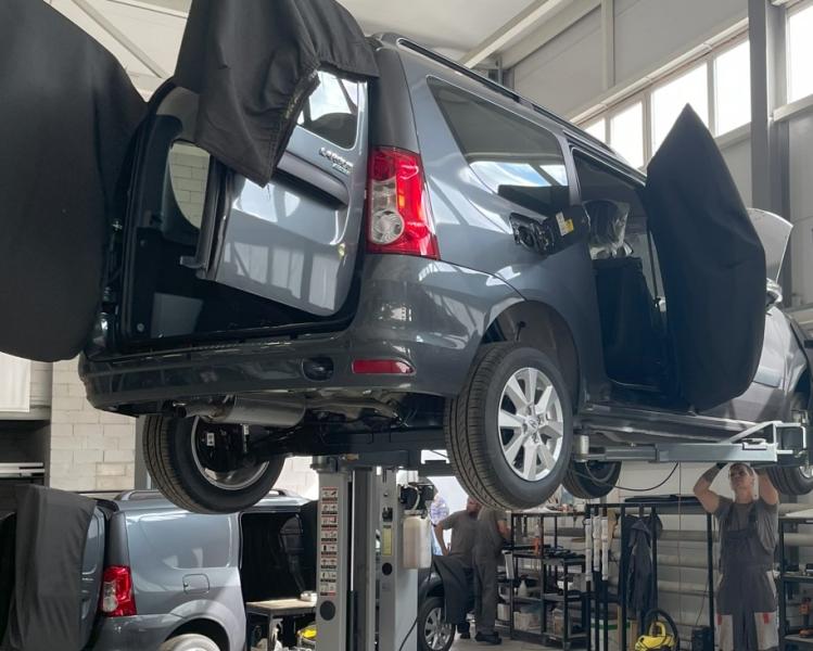 Продвижение инноваций и комплексная поддержка: резидент "Жигулевской долины" успешно развивает выпуск экотранспорта