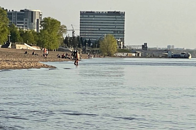 В Самаре местные жители открыли купальный сезон