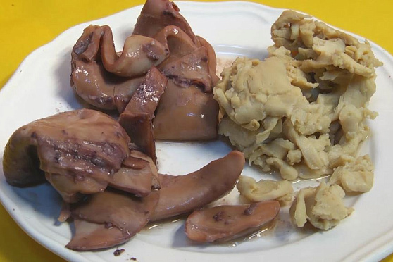Консервированные кальмары. Сохраняйте чек