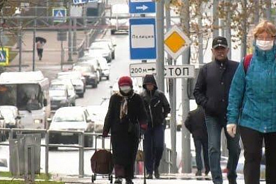 Психологи рассказали, как справиться со страхом и агрессией на самоизоляции  