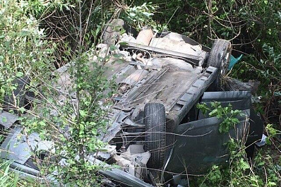 Пьяный водитель на фуре снес иномарку с двумя детьми на трассе в Самарской области